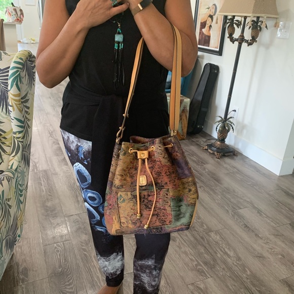 Vincent Van Gogh Paris-Amsterdam 1853 Bucket Bag - Picture 11 of 11